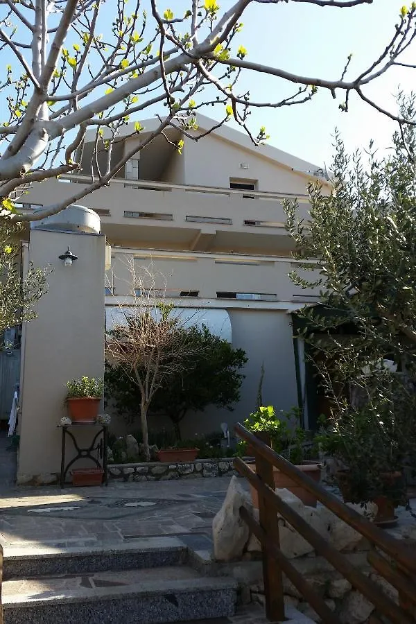 Apartments With A Parking Space Kolan, Pag - 16482 0*, Kolan