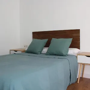 Beautiful Brand New 2 Bedroom Flat With Terrace Appartamento Málaga